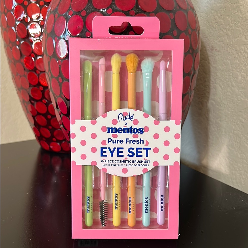 Rude x Mentos Pure Fresh Eye Set 6 Piece Cosmetic Brush Set